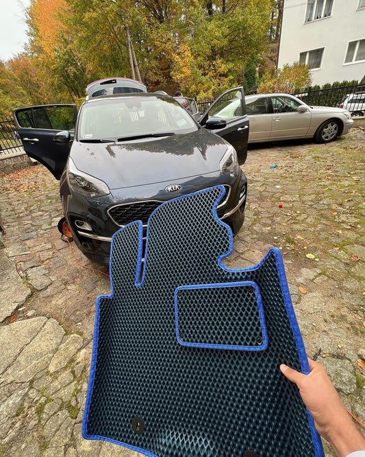 Floor mats for the 2019 Kia Sportage 4.