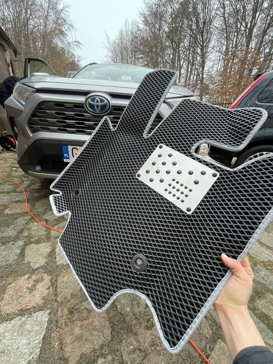 Car mats for Toyota Rav4 2018+ Hybrid