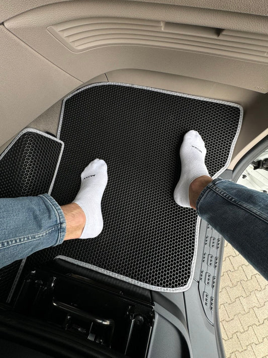 What kind of car mats are best for winter?